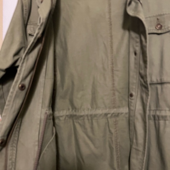 Green Cargo Jacket - Picture 4 of 6